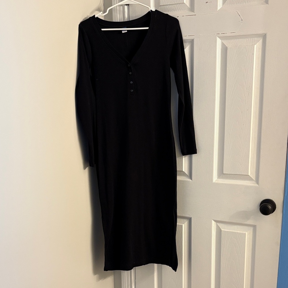 Old Navy Black Long Sleeve Dress